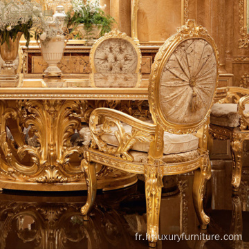 Table de salle à manger longue sculptée antique en bois massif de style français
